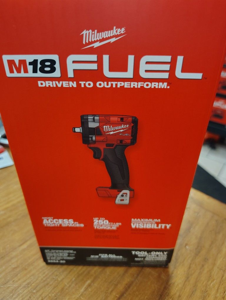 Milwaukee 3/8 Fuel Impact Wrench 250 Lbs Tool Only