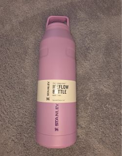 Stanley IceFlow Aerolight 50oz Water Bottle Lilac Purple Insulated Carry Lid NWT