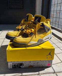 Air Jordan 4 Retro Tour Yellow Lightning