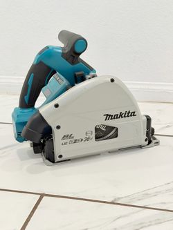 Makita 36V (18V X2) LXT Brushless 6-1/2" Plunge Circular Saw XPS01