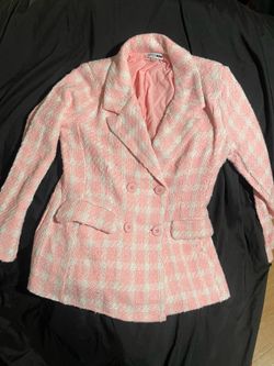 Fashion nova Includes: A coordinated double-breasted tweed blazer with faux pockets