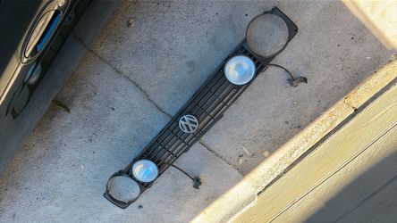 VW Front Grille with Headlights