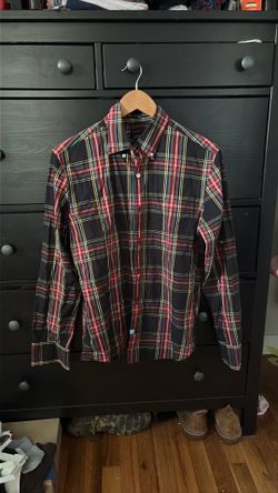 j crew men’s shirt size medium