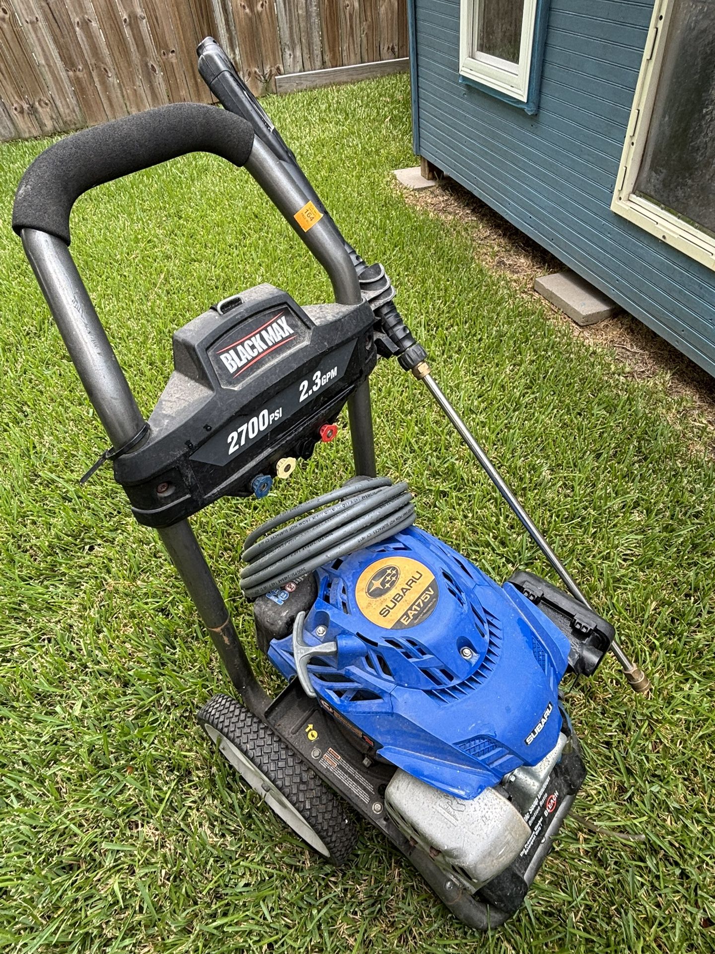 Runs perfect new carburetor need to change the pump.