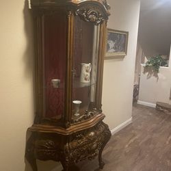 Gorgeous Antique Curio Cabinet 