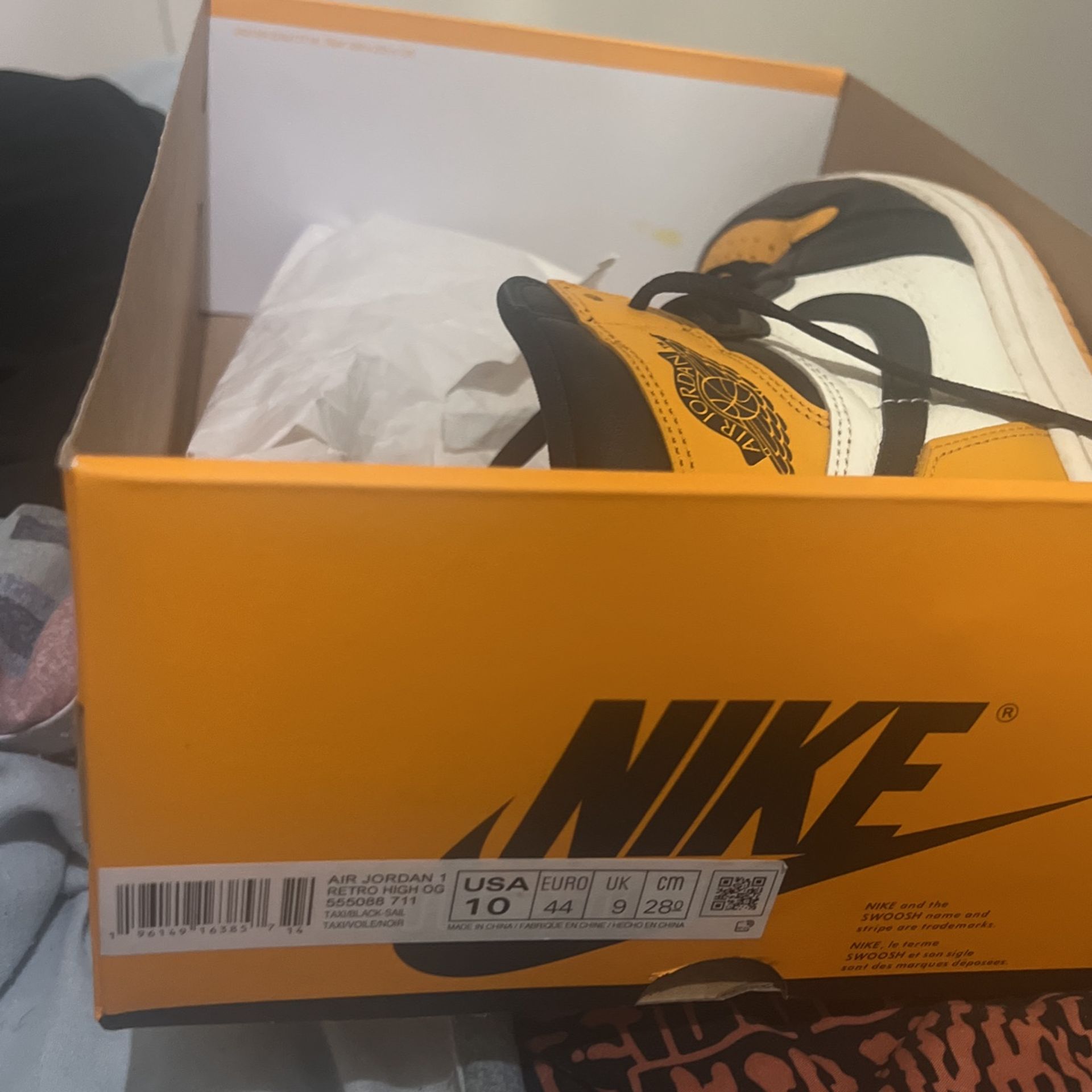 Jordan 1s Taxi