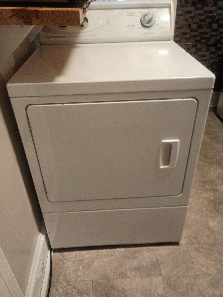 Speed Queen Dryer