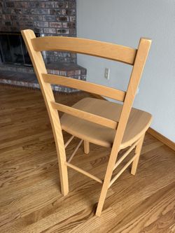 All Blonde Wood Stylish Chair
