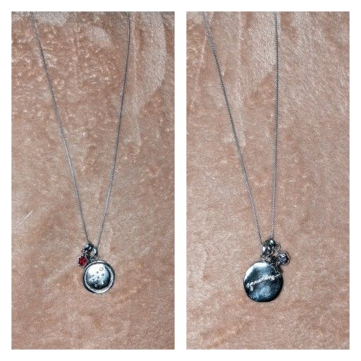 Kendra Scott NWT Aquarius Charm Necklace Berry Glass 