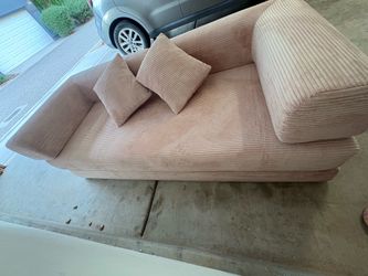 Boneless couch never used