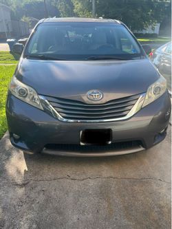 2011 Toyota Sienna