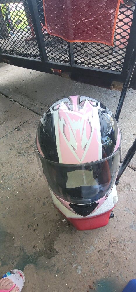 WOMEN HELMET