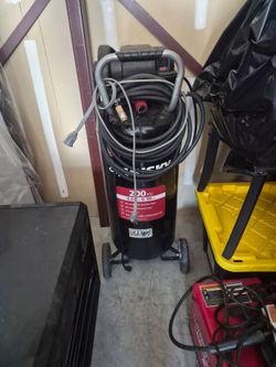 Husky 20gal. 200 psi electrical air compressor
