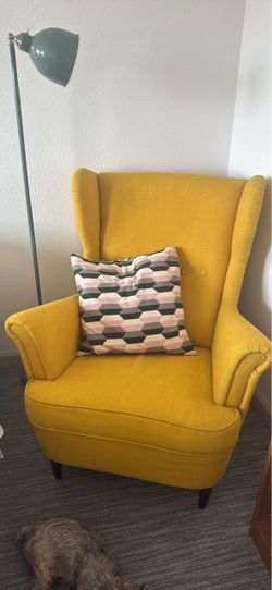 IKEA chair and other items