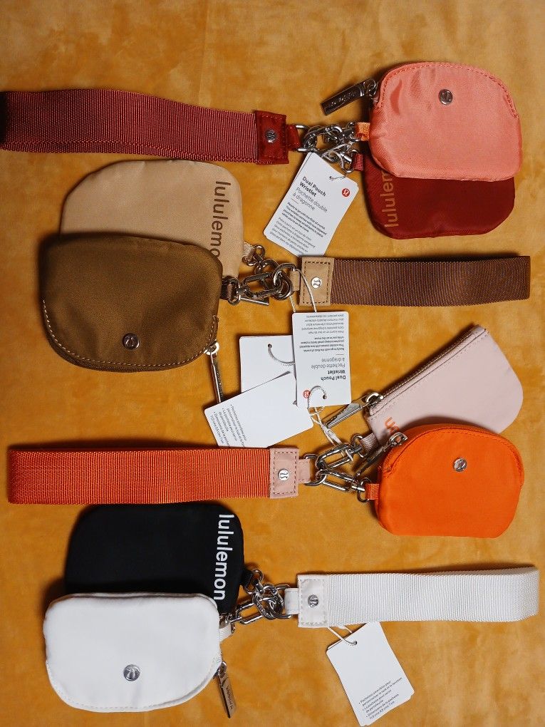 Wristlet Lululemon πππ
