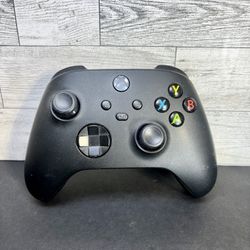 Microsoft Xbox Wireless Controller - Carbon Black pre owned TESTED 