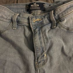 Hollister Woman’s Jeans 