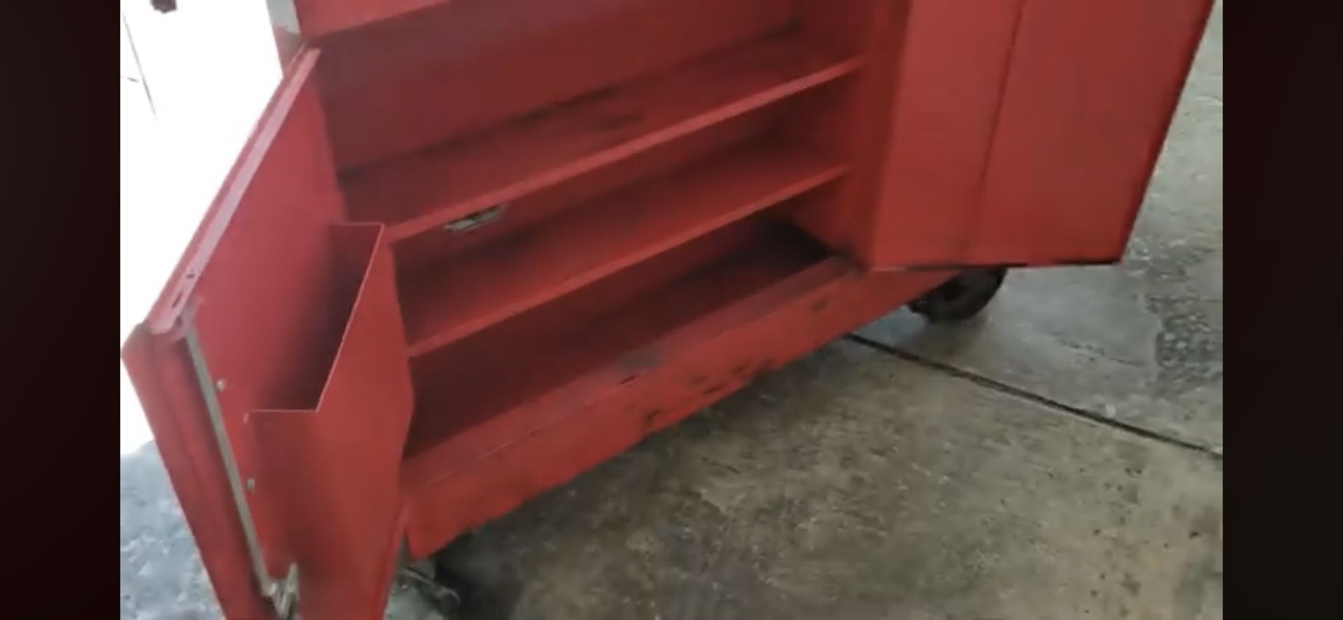 Vintage 1986 Snap-On Tool Box KR-562 for Sale in Hughson, CA - OfferUp