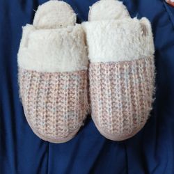 Light Pink House Shoes/Slippers