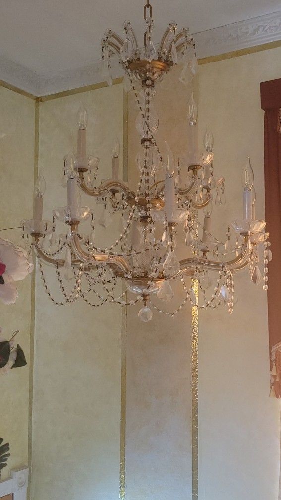 Chandelier