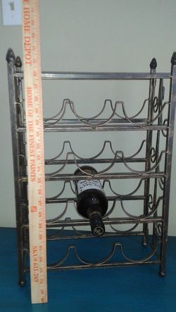 Wine rack for 12 bottles