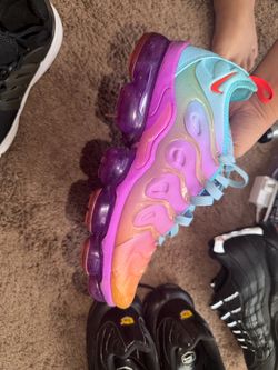 Air max size 10 men