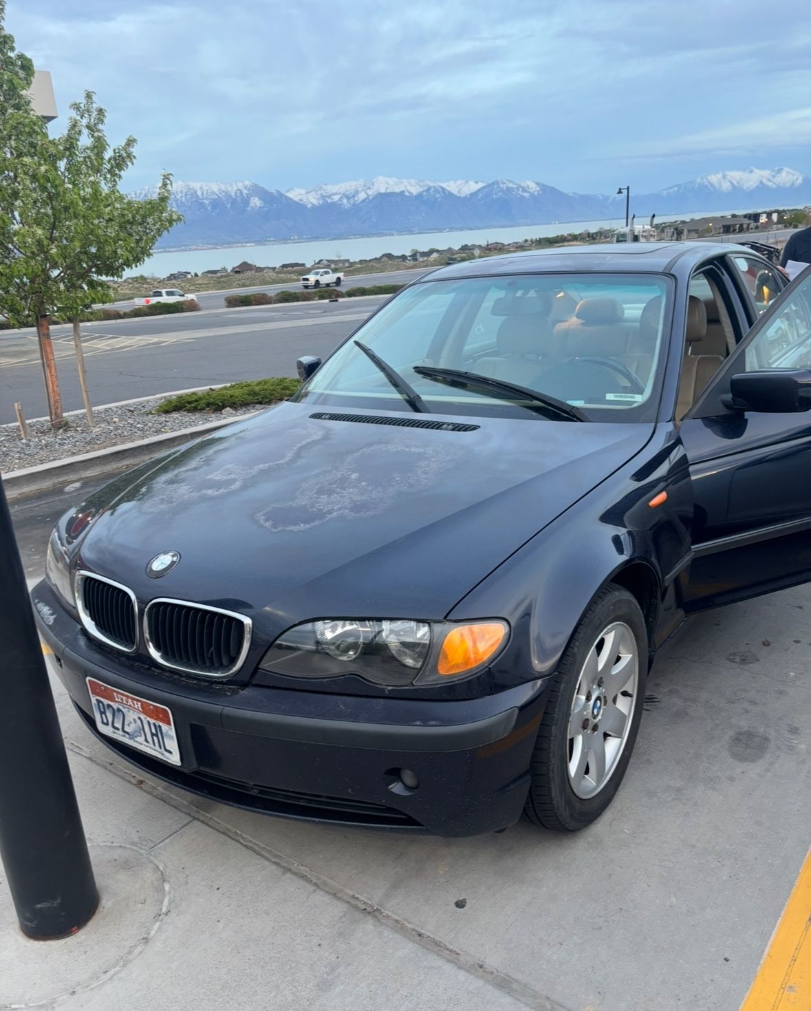 2002 BMW 325i