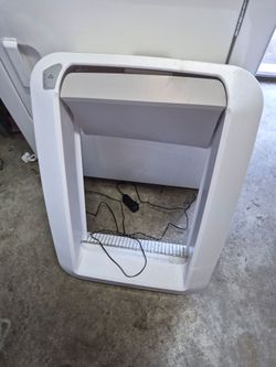 Petsafe Scoopfree automatic litter box