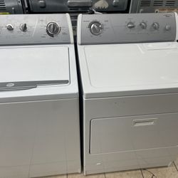 Whirlpool Heavy Duty Washer And Gas Dryer 