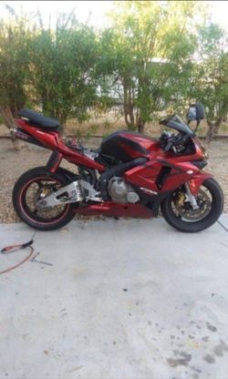 2004 Honda CBR