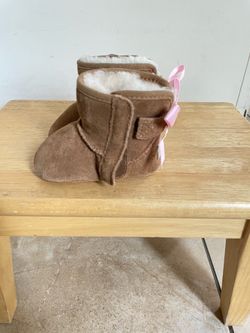 Baby girl Ugg boots