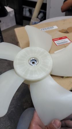 Honda hrv cooling fan