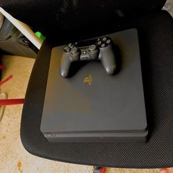 PlayStation 4 Slim