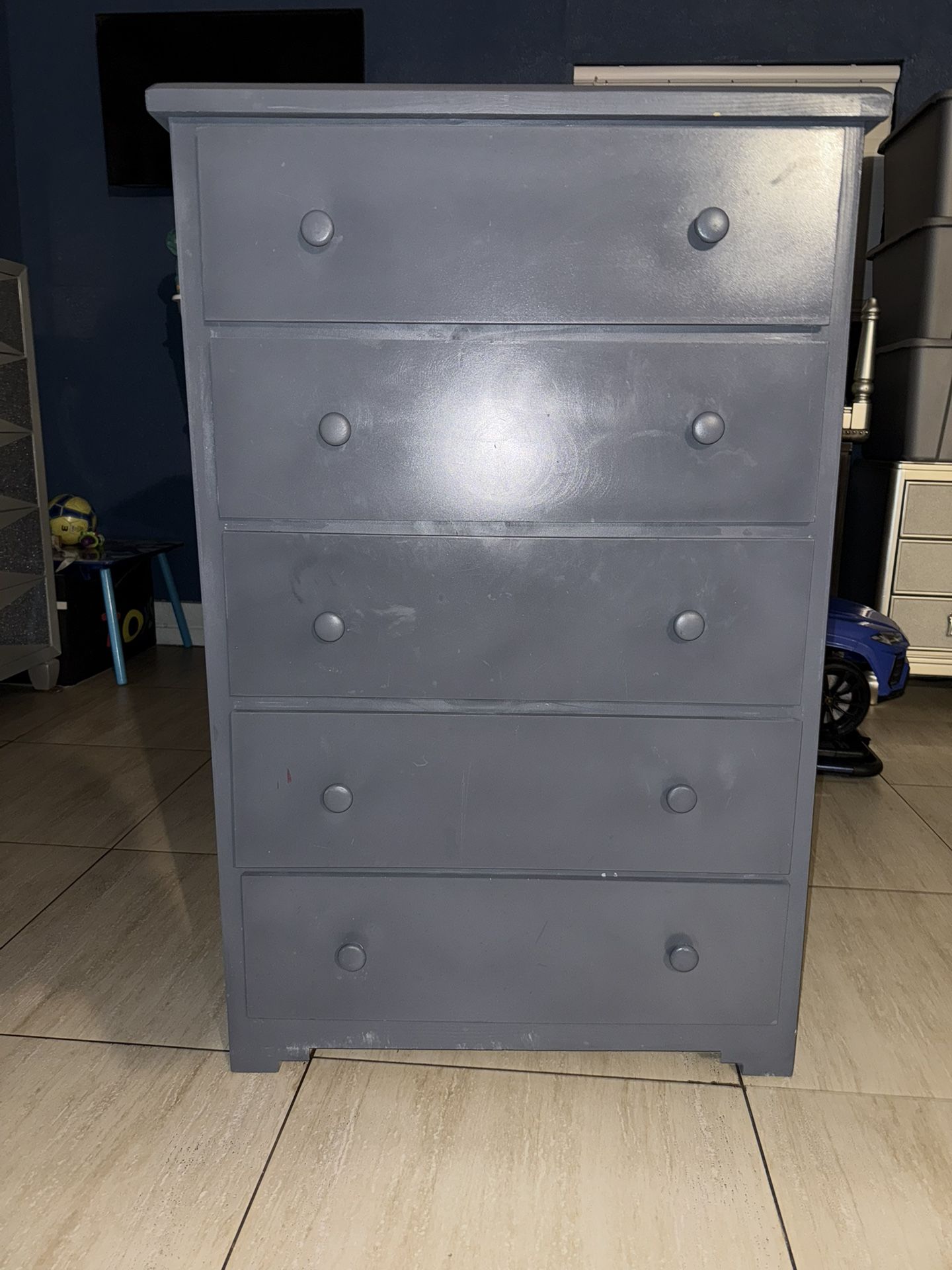 Dresser