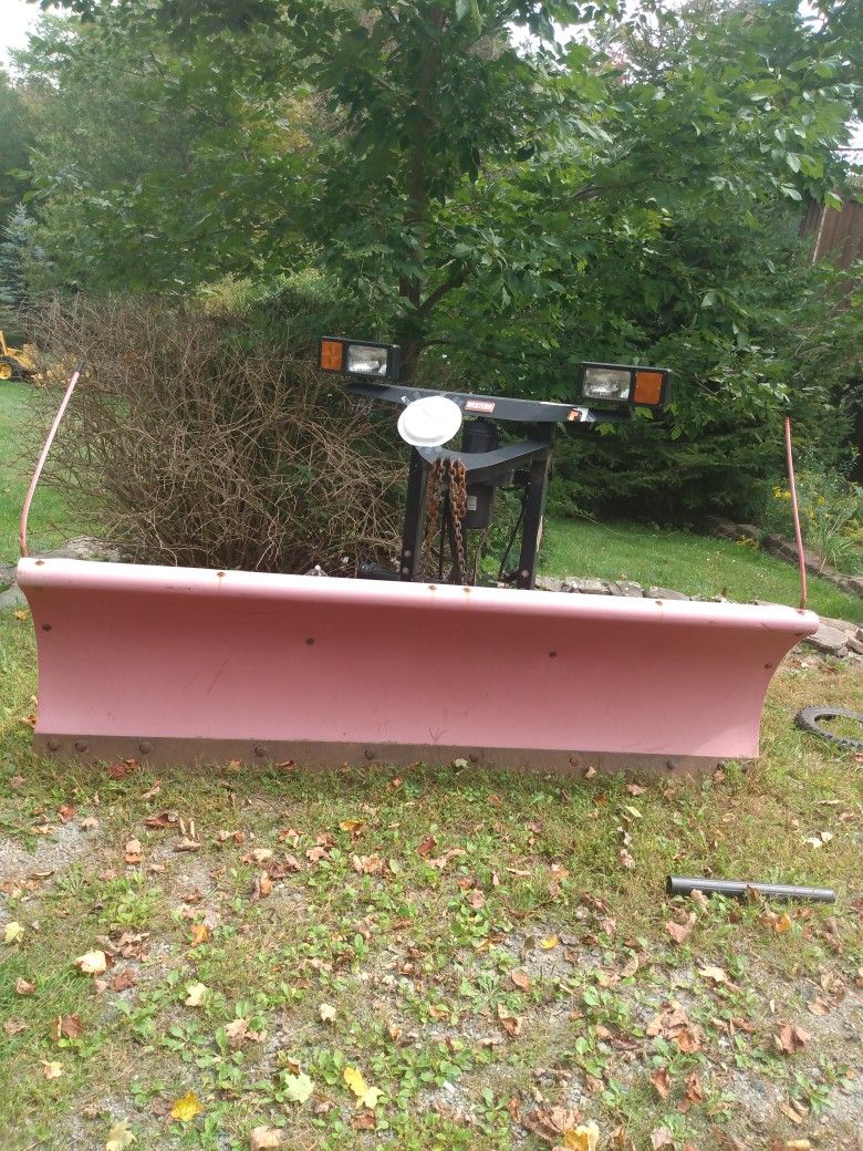 7.6 Western Ultra Mount Poly Snow Plow 2 Spring