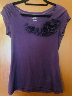 Ann Taylor Size Small Purple Cap Sleeved Shirt 