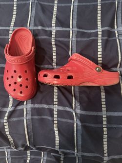 Kids Crocs size J4