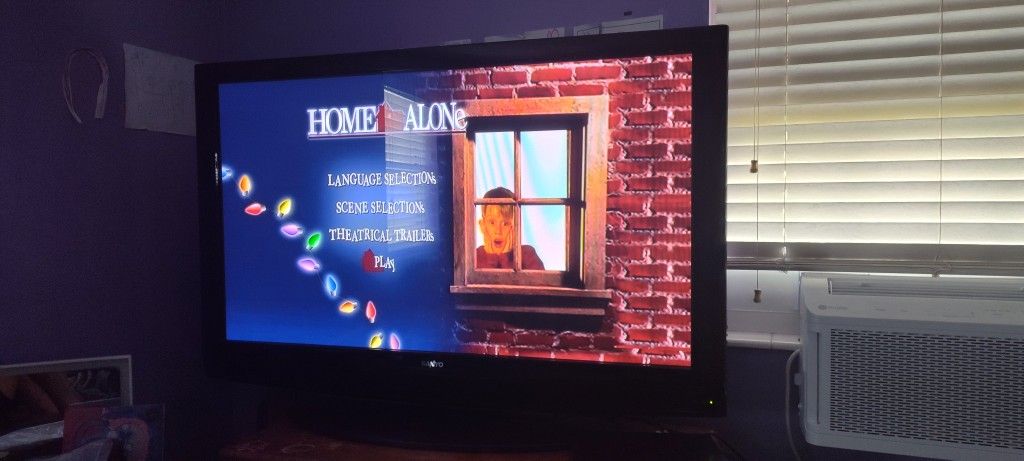 SANYO 50" TV