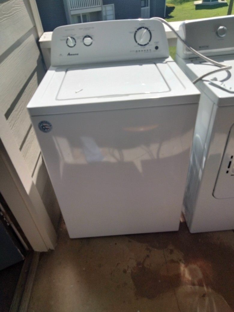 Amana Washer And Maytag Dryer 