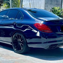 2018 Mercedes-Benz C-Class