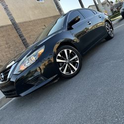 2016 Nissan Altima SR