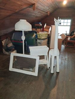 Wicker furniture lot