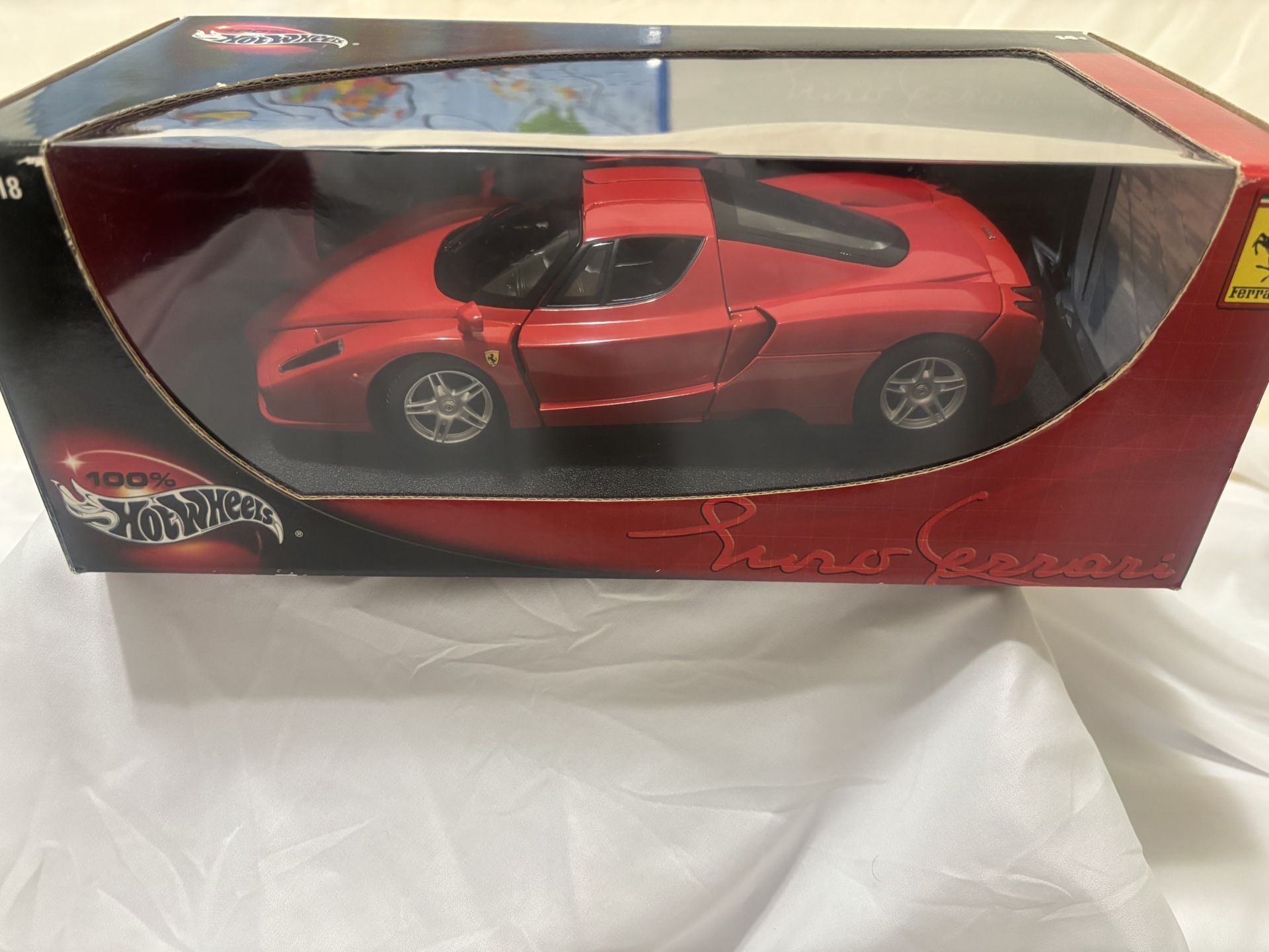 Hot Wheels 1:18 Ferrari Enzo