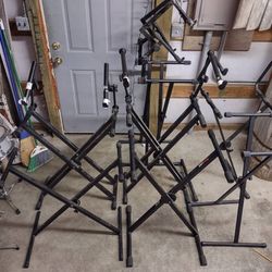 7 Keyboard Stands