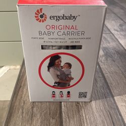 Ergobaby Baby carrier