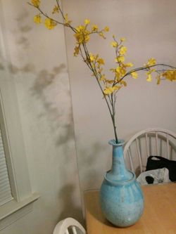 Blue pottery with yellow flowers