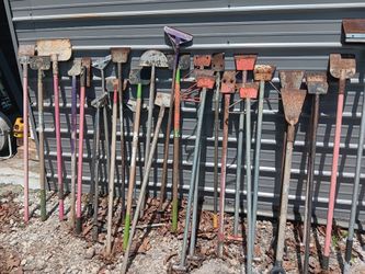 41 Construction tools