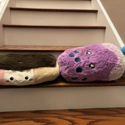 Pillow Pets In Good Condition 