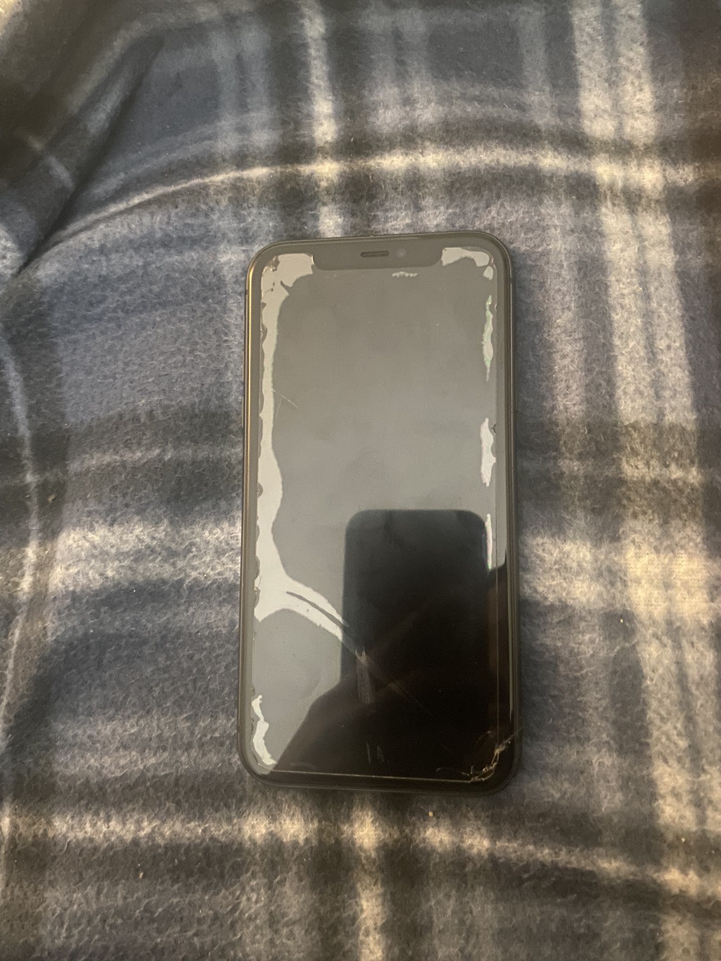 METRO PCS IPhone 11