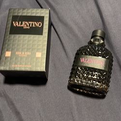 Valentino intense